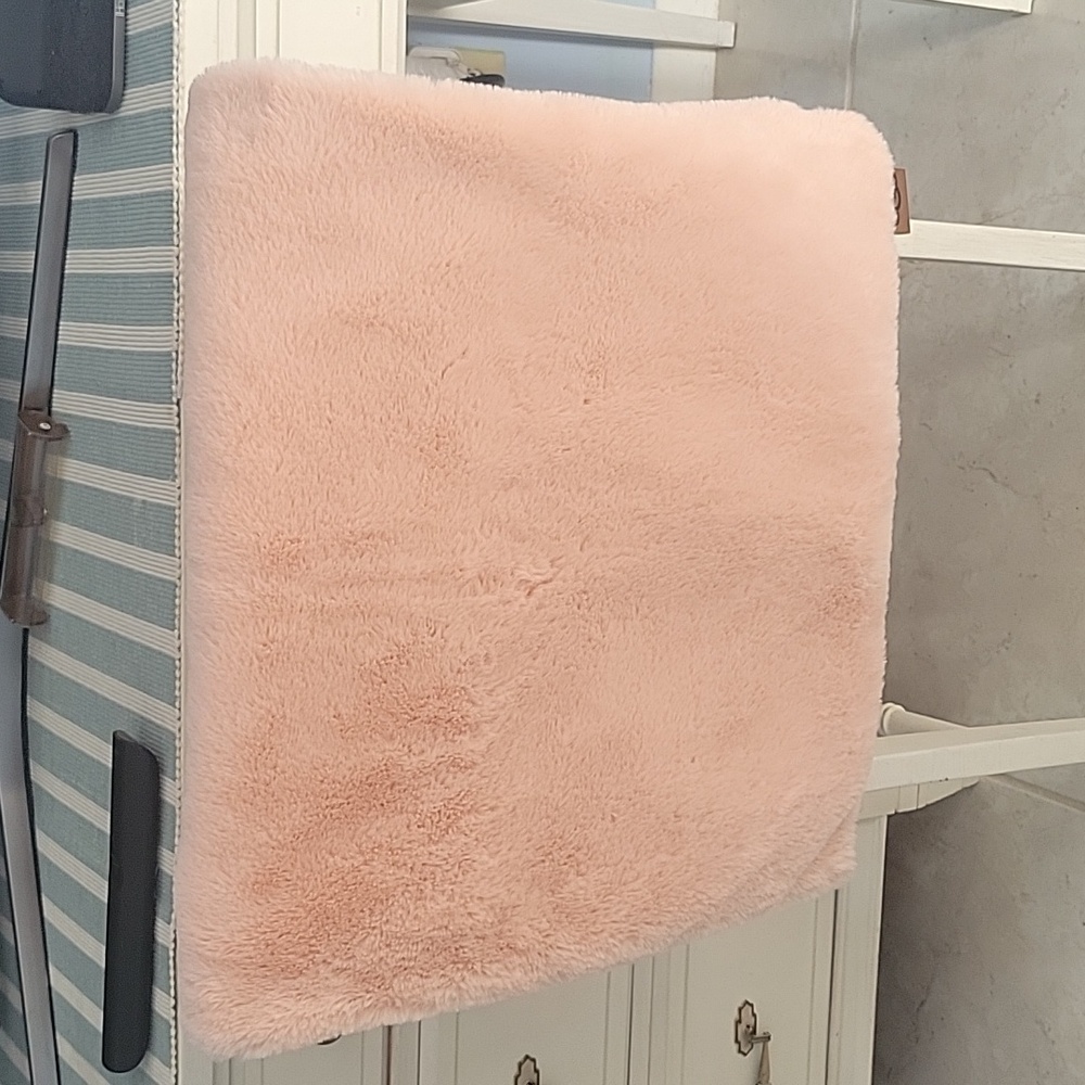 UGG Body pillow cover
